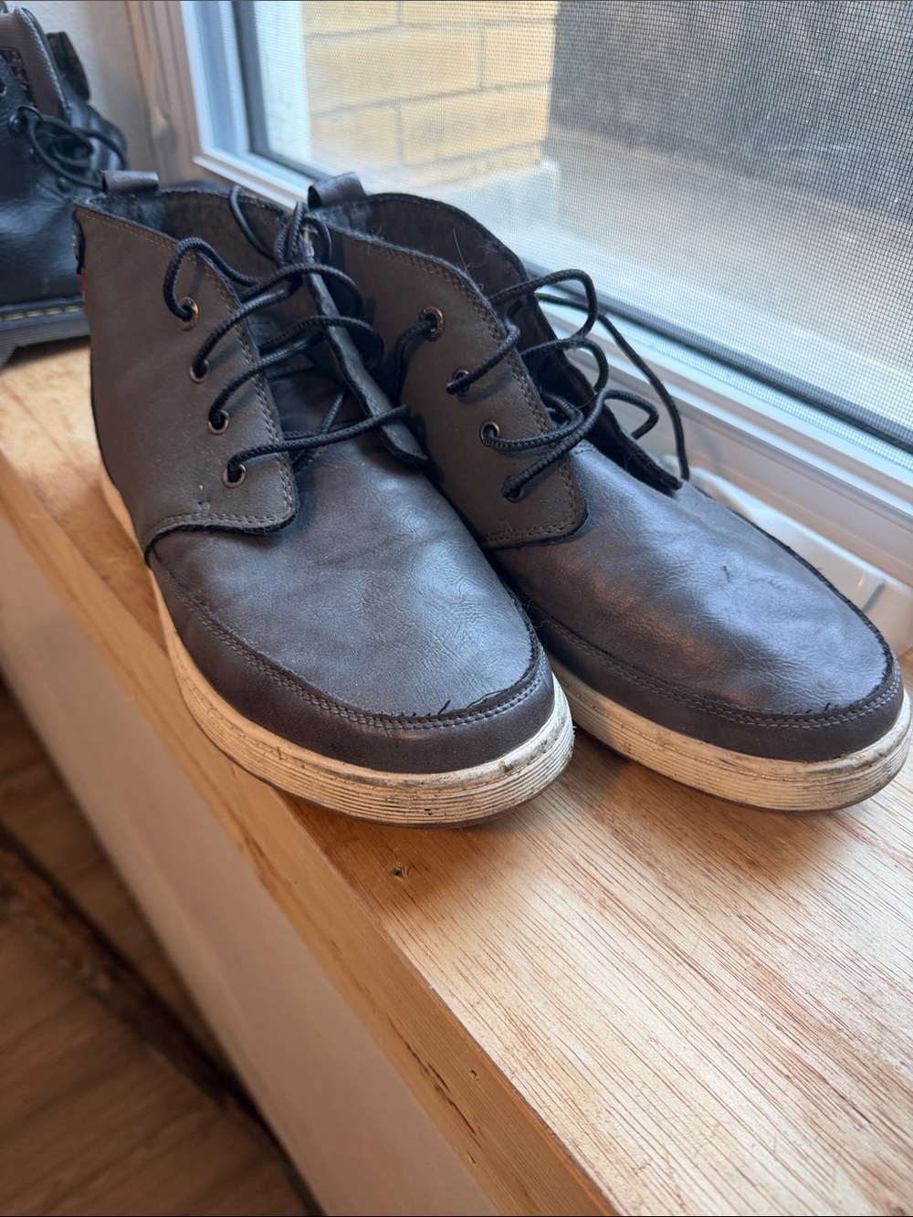 Levi shoes